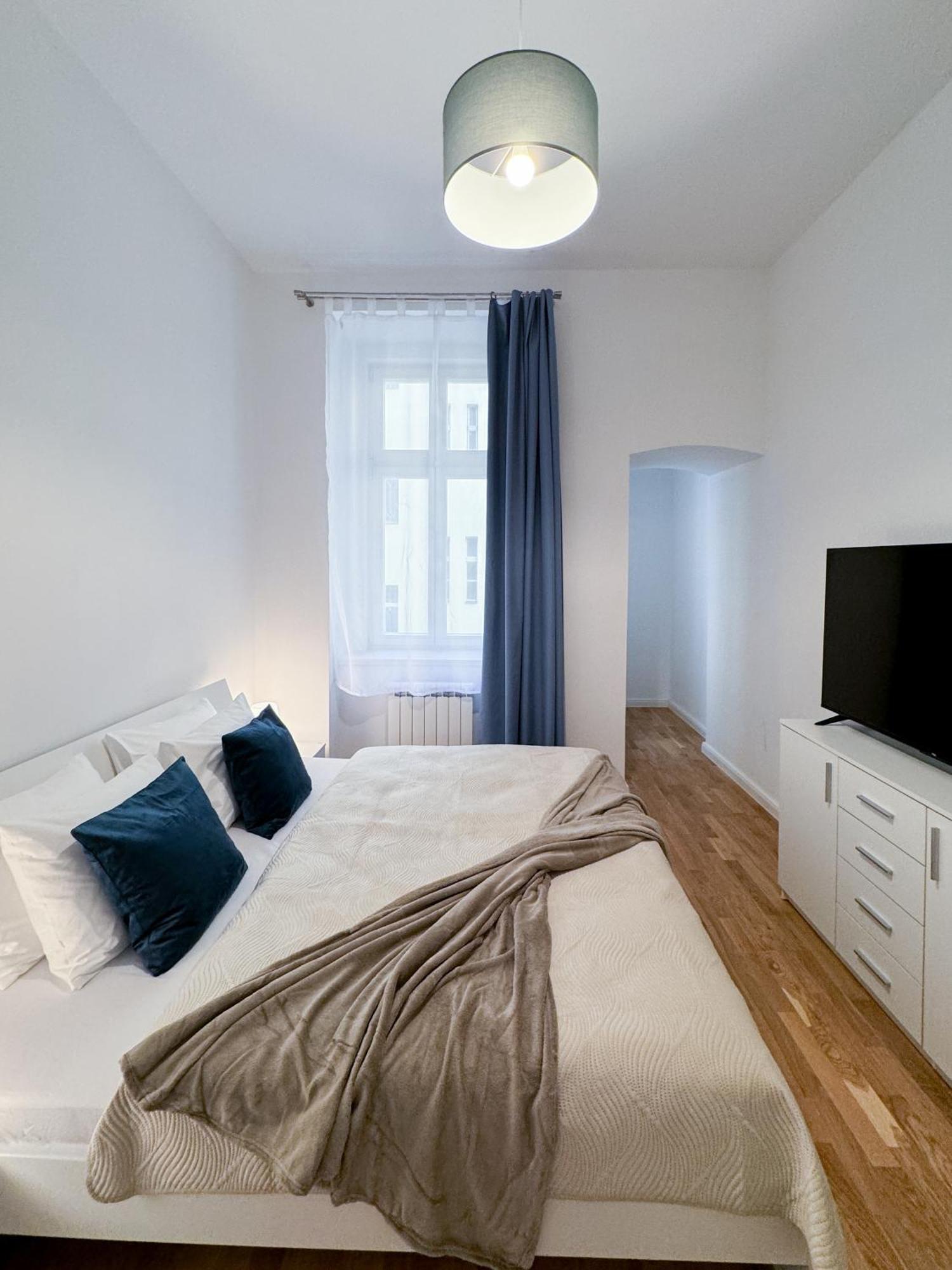 Turnkey I Wenceslas Square Apartments Prague Bilik gambar