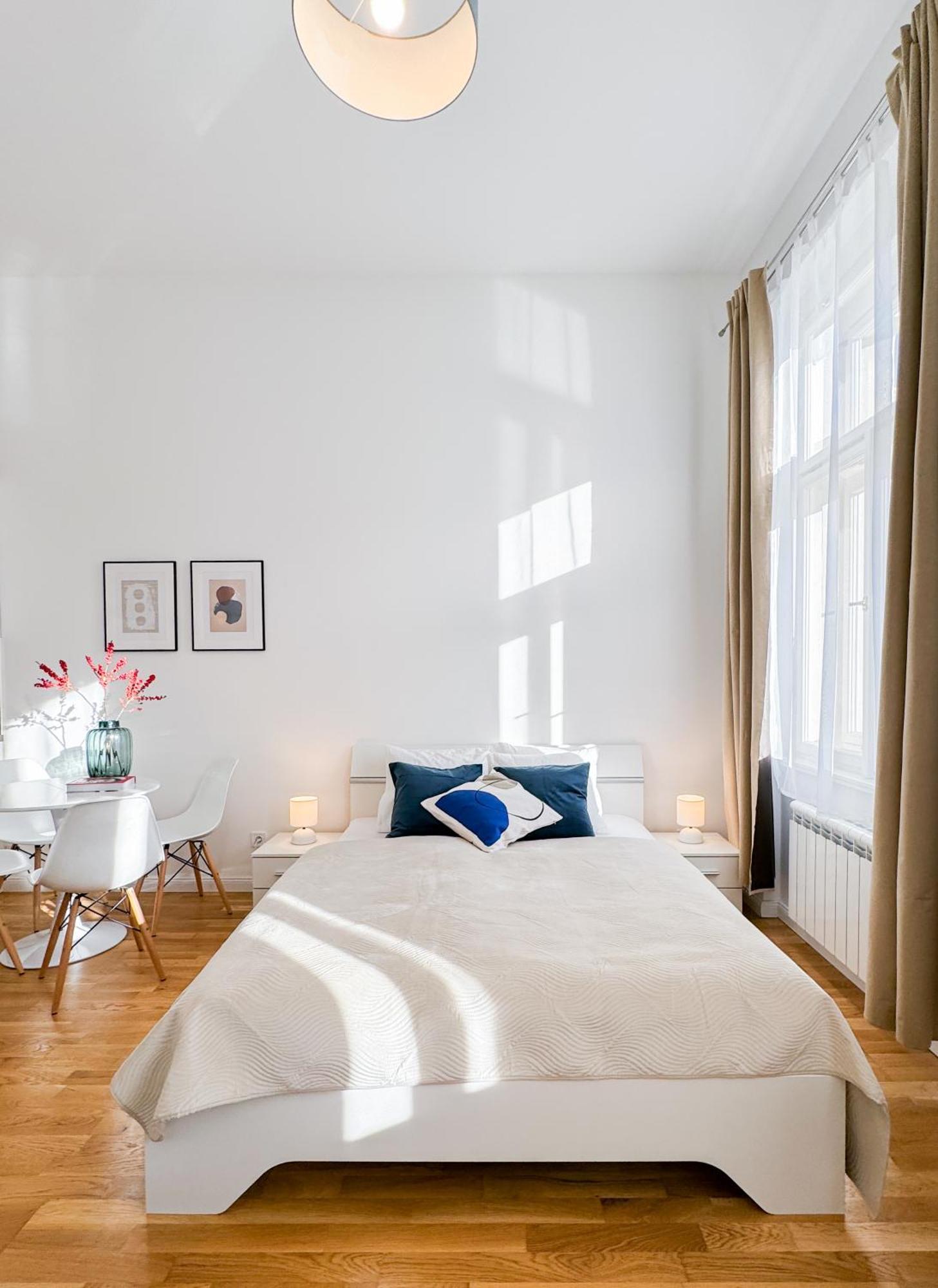 Turnkey I Wenceslas Square Apartments Prague Bilik gambar
