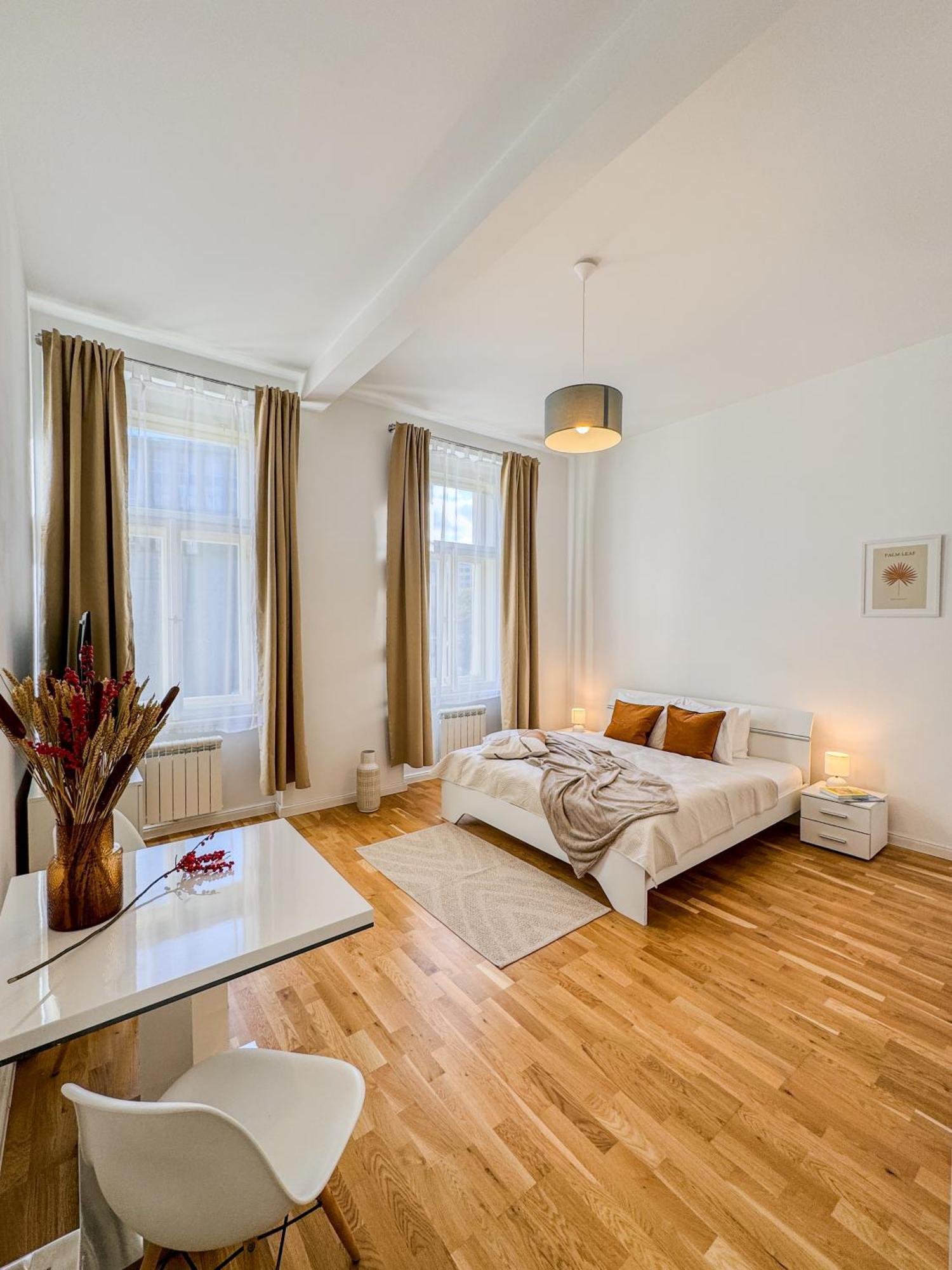 Turnkey I Wenceslas Square Apartments Prague Luaran gambar